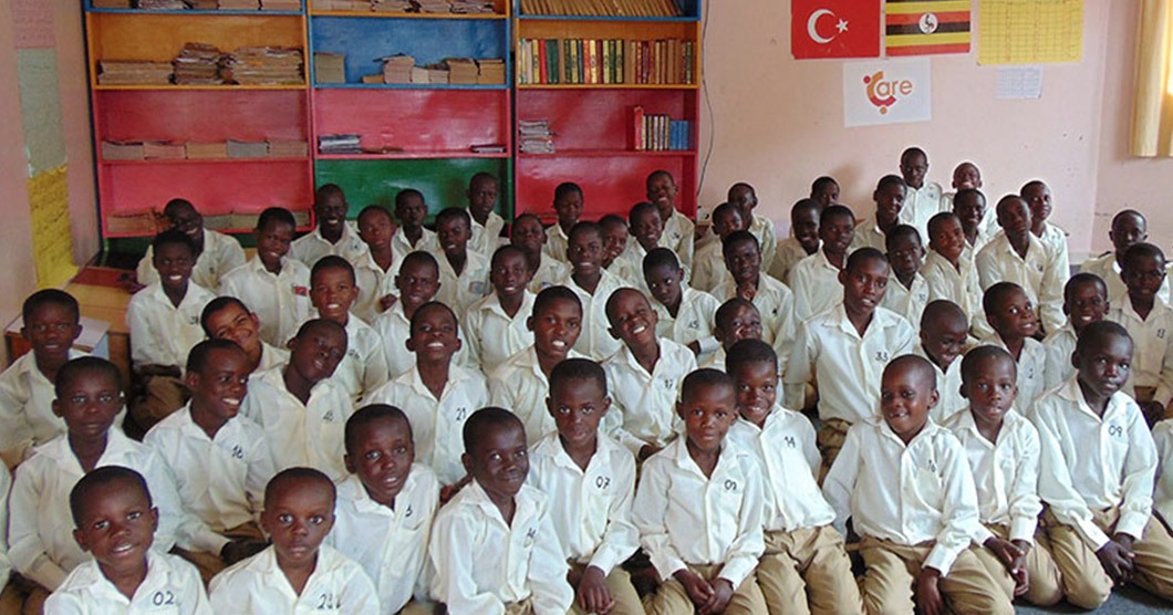 Yetim Kardeşlerimize Bayramlık Dağıtıldı