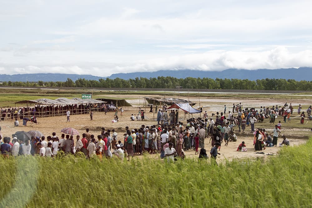 Çare Derneği Arakan'da Onbinlerce Kişiye Yardım Ulaştırdı