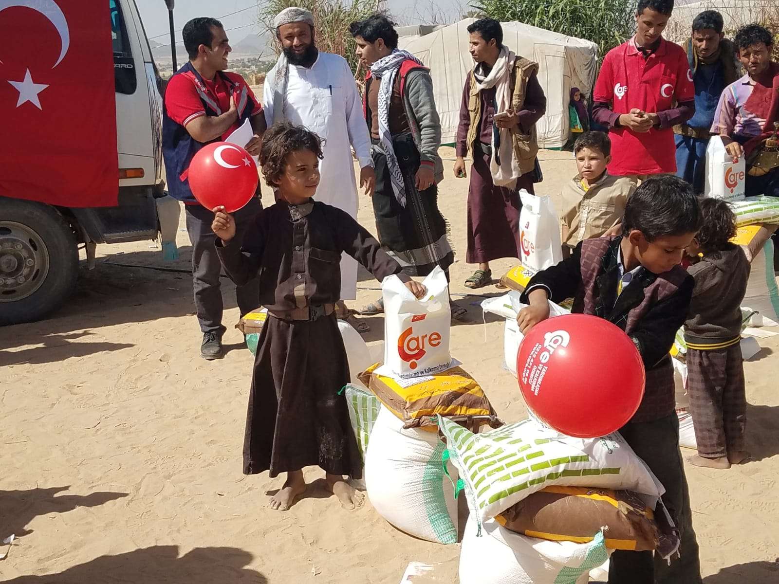 Yemen'e Çare Olmaya Devam Ediyoruz