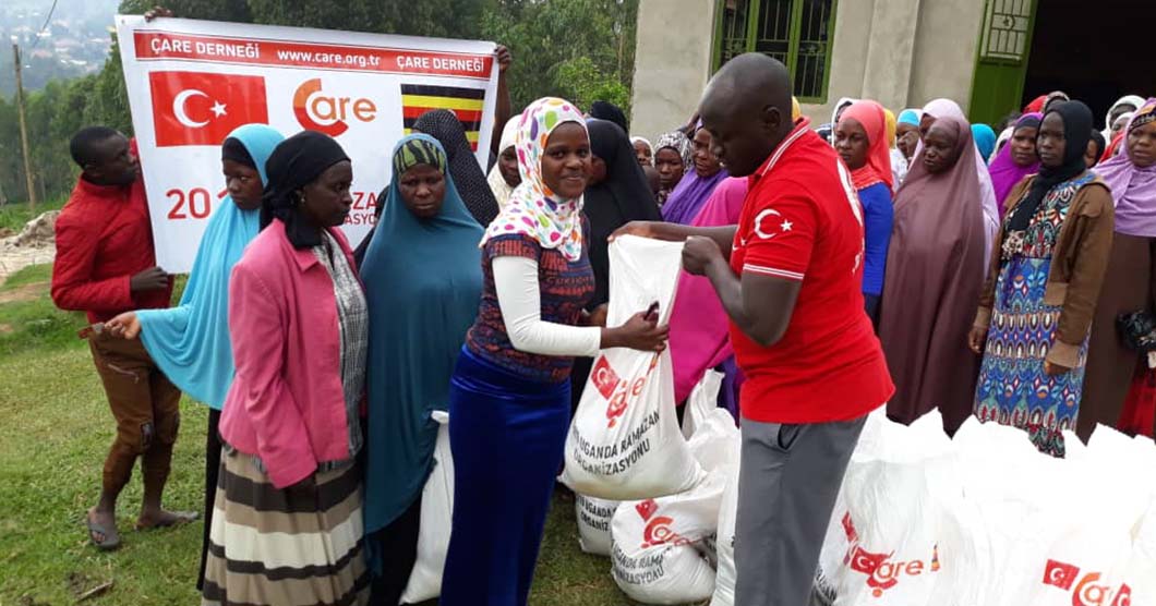 Uganda'da Ramazan Emanetleri İhtiyaç Sahibi Ailelere Dağıtıldı