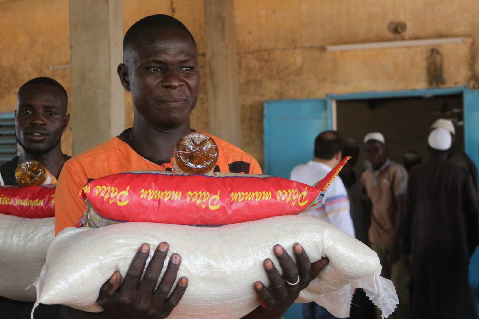 Burkina Faso'daki Binlerce Aileye Ramazan Yardımları Ulaştırıldı