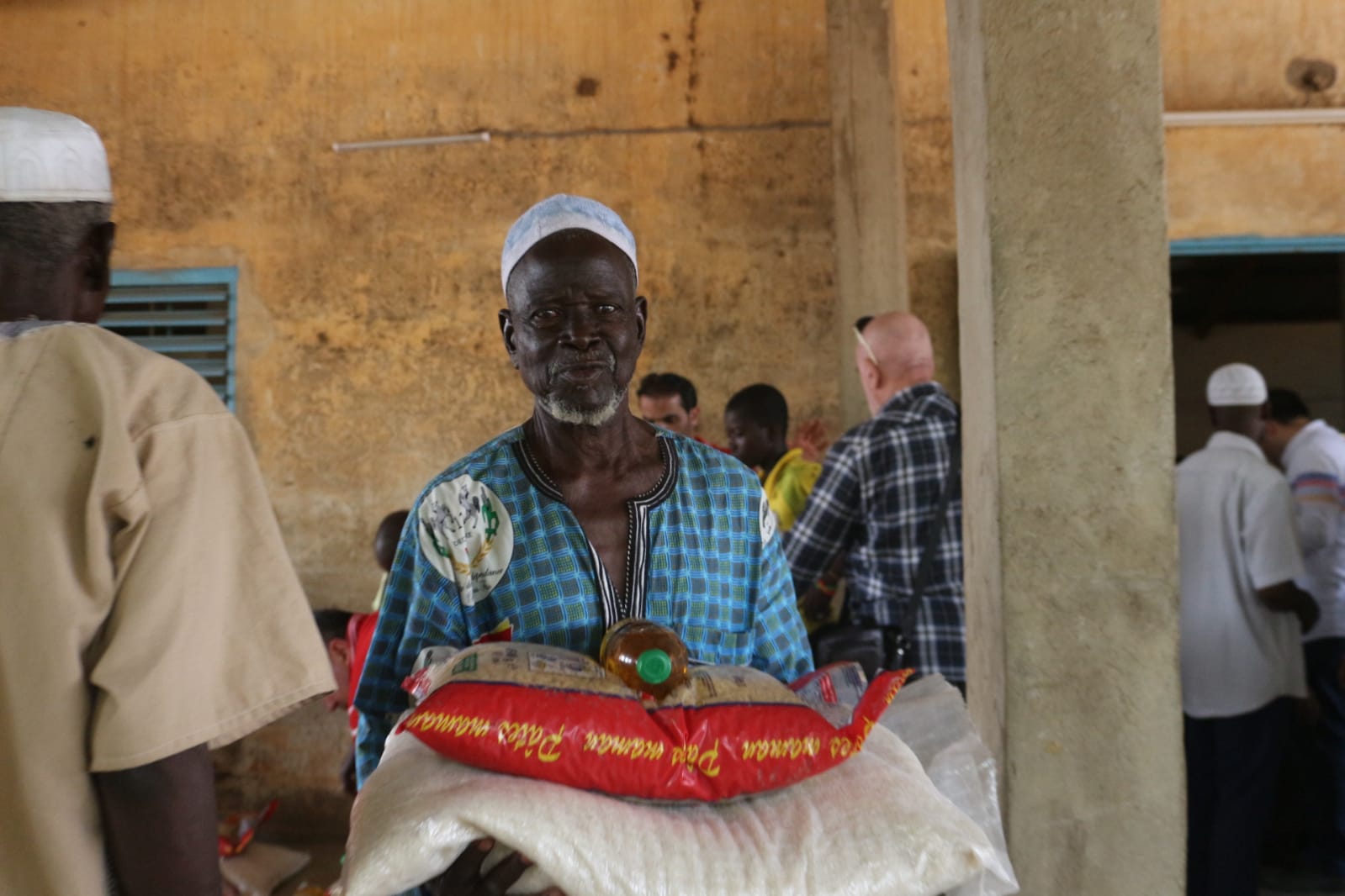 Burkina Faso'daki Binlerce Aileye Ramazan Yardımları Ulaştırıldı