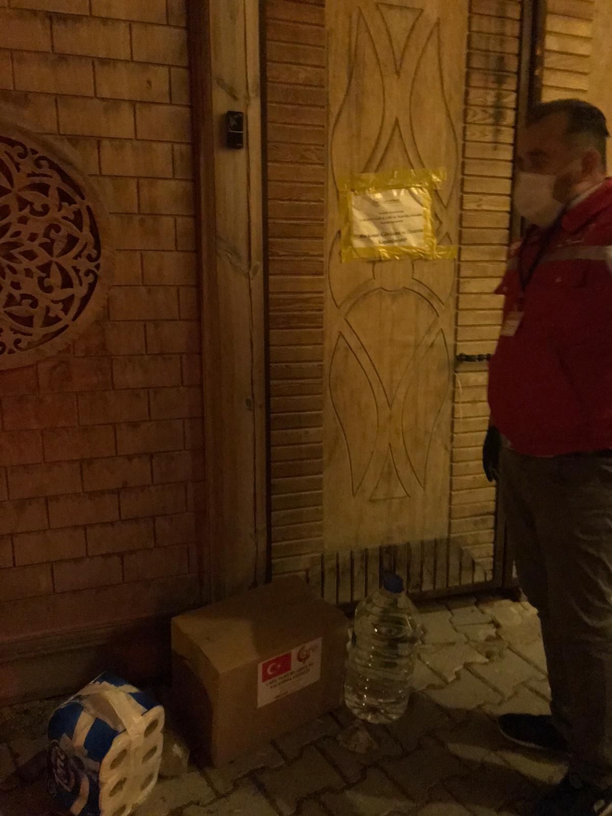 Kütahya'da Karantinaya Alınan İki Köye Gıda Yardımı