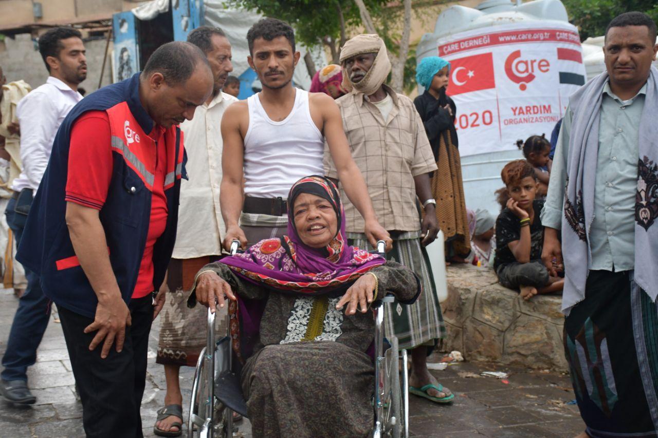 Yemen’e Temel İhtiyaç Gıda ve Kıyafet Yardımlarınız Ulaştı