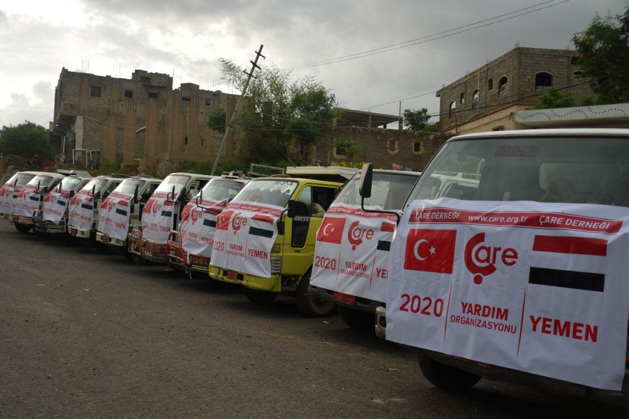 Yemen’e Temel İhtiyaç Gıda ve Kıyafet Yardımlarınız Ulaştı