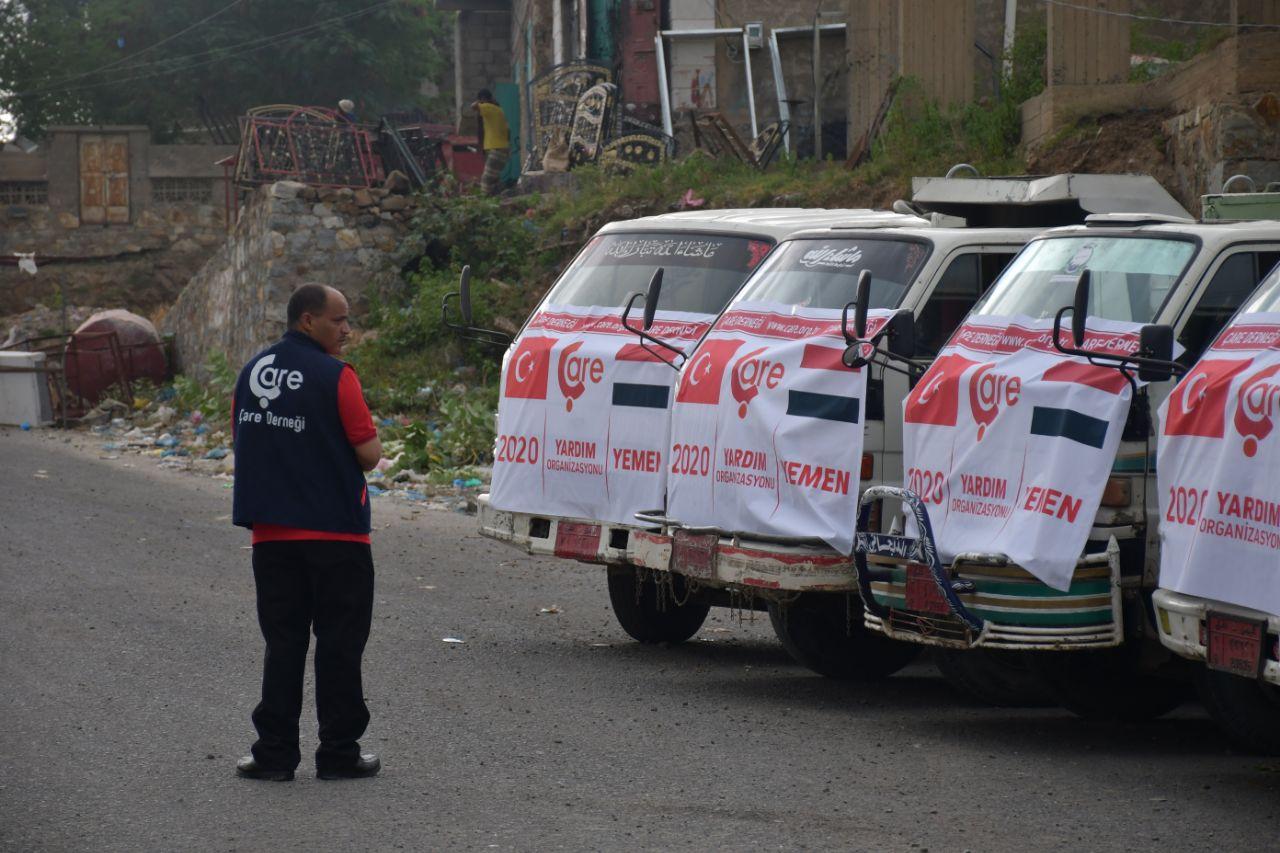 Yemen’e Temel İhtiyaç Gıda ve Kıyafet Yardımlarınız Ulaştı