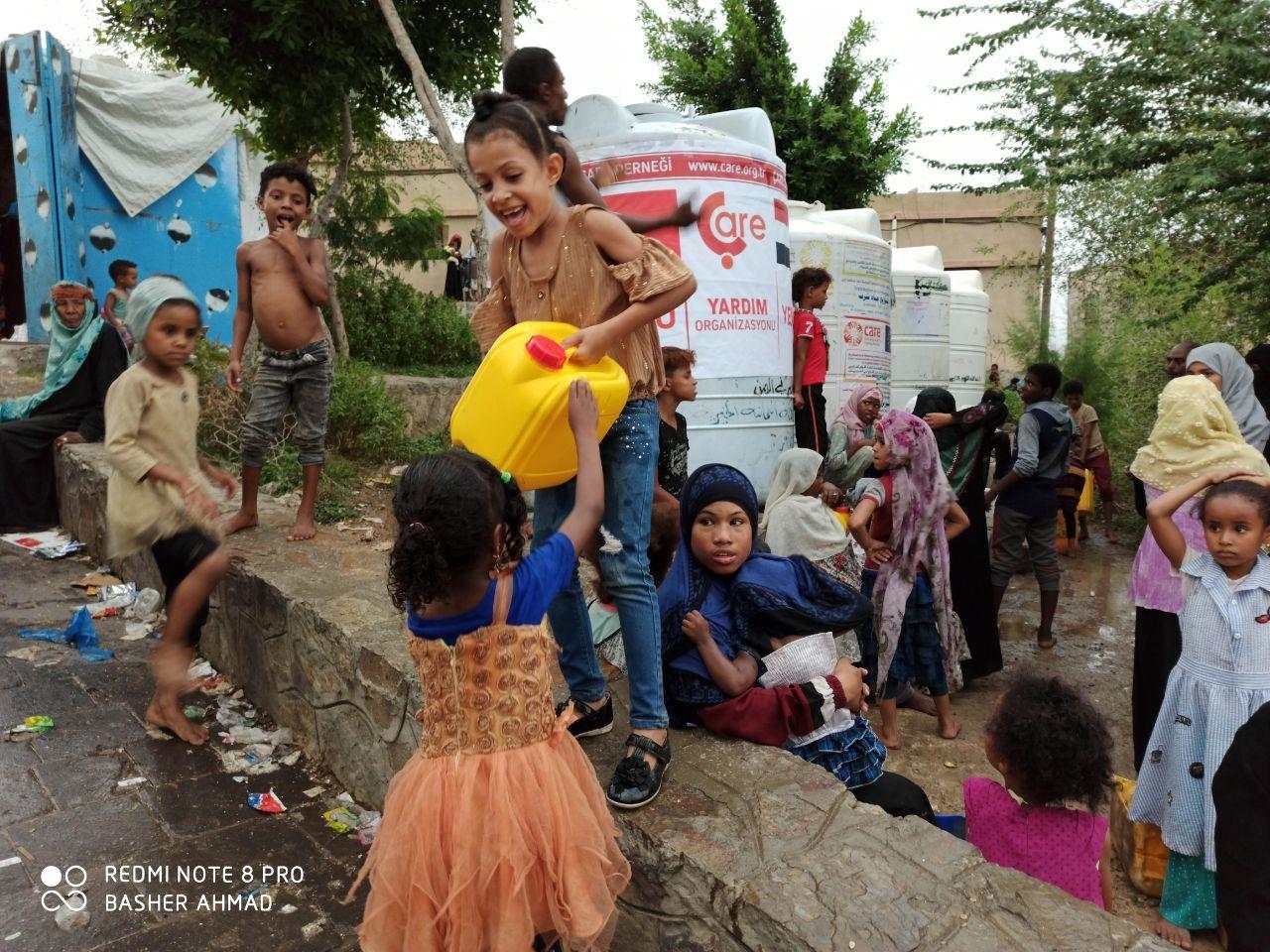 Yemen’e Temel İhtiyaç Gıda ve Kıyafet Yardımlarınız Ulaştı