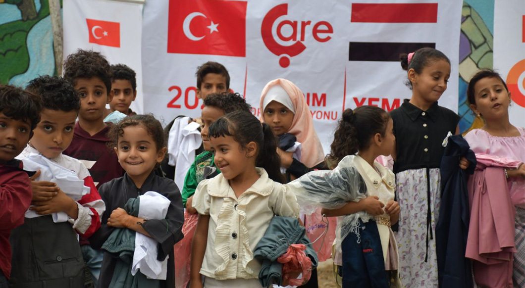 Yemen’e Temel İhtiyaç Gıda ve Kıyafet Yardımlarınız Ulaştı