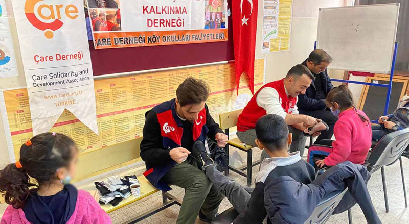 Elâzığ, Köy Okulu Öğrencilerine Kış Yardımı