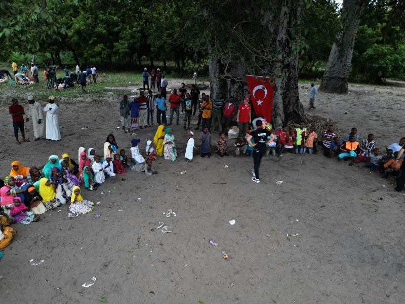 Tanzanya'da Çocuk Şenliği