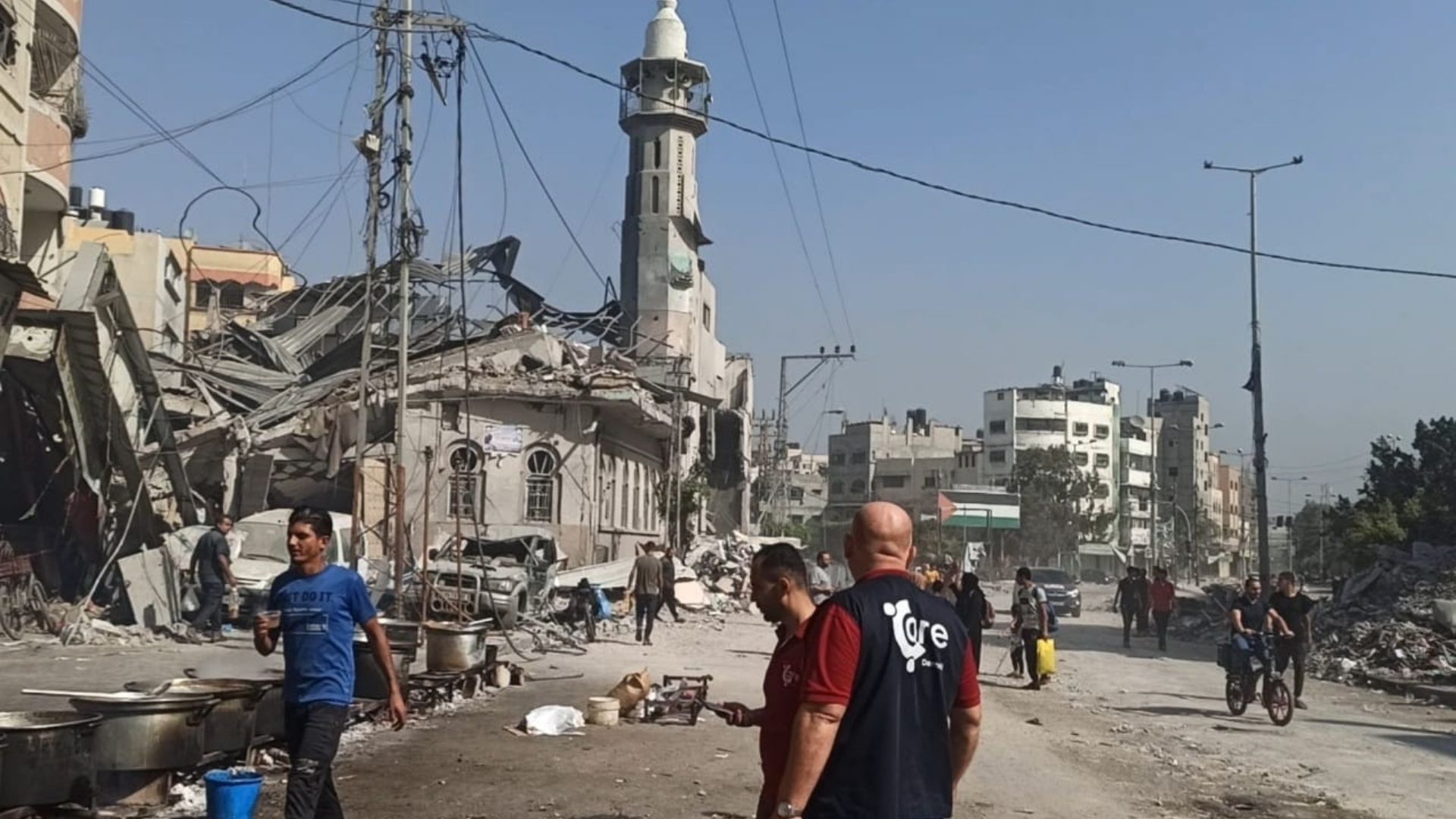 Yemen’e Temel İhtiyaç Gıda ve Kıyafet Yardımlarınız Ulaştı