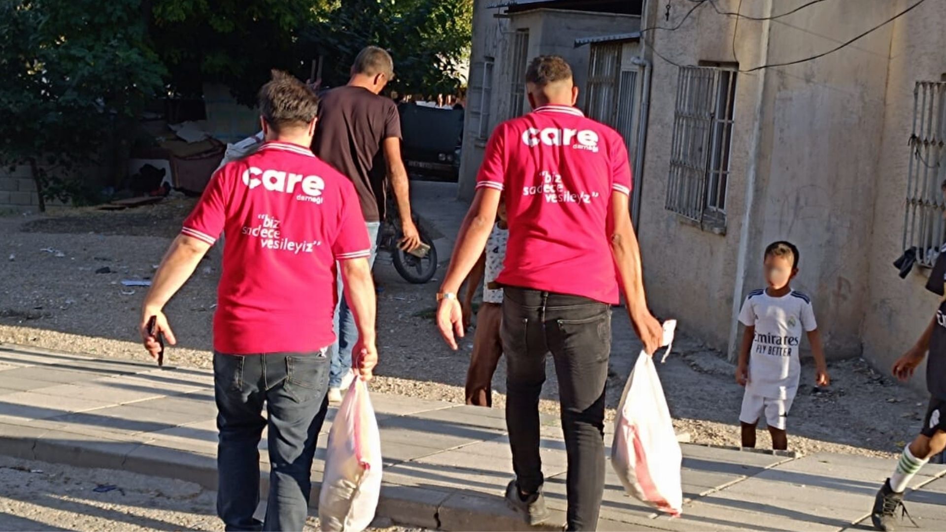 Kilis Polateli'de 150 Ailenin Umudu ve Sevinci Olduk
